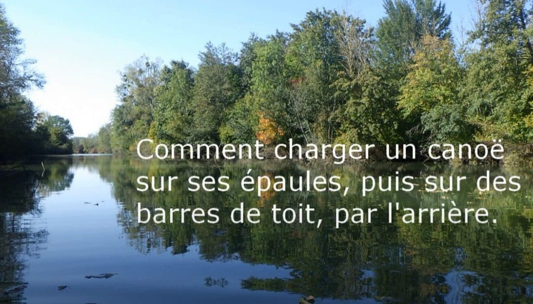 Charger un canoe sur une voiture par l’arrière